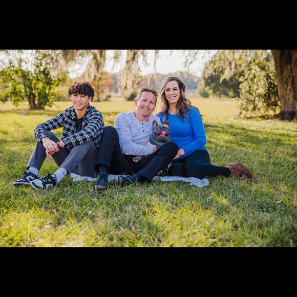 Meet your Posher, Jill - Picture 2 of 2